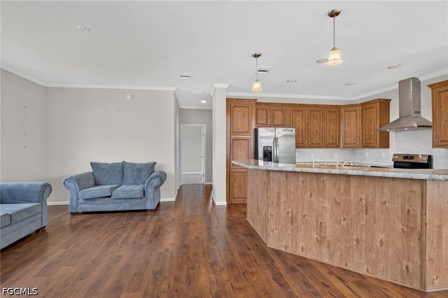 5671 Captain John Smith LOOP, North Fort Myers, FL 33917