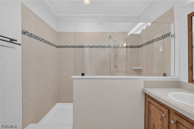 5671 Captain John Smith LOOP, North Fort Myers, FL 33917