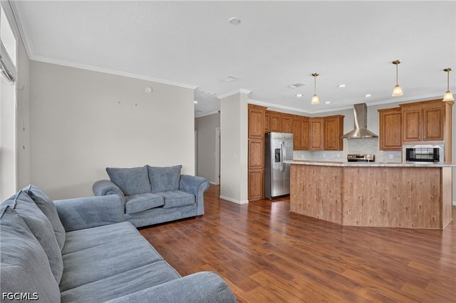 5671 Captain John Smith LOOP, North Fort Myers, FL 33917