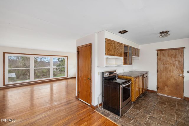 4321 Ridgemont Drive, Kingsport, TN 37663