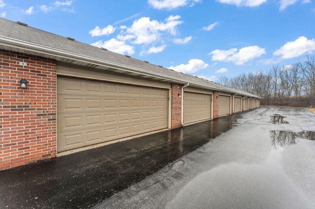 11828 Broadway, Crown Point, IN 46307