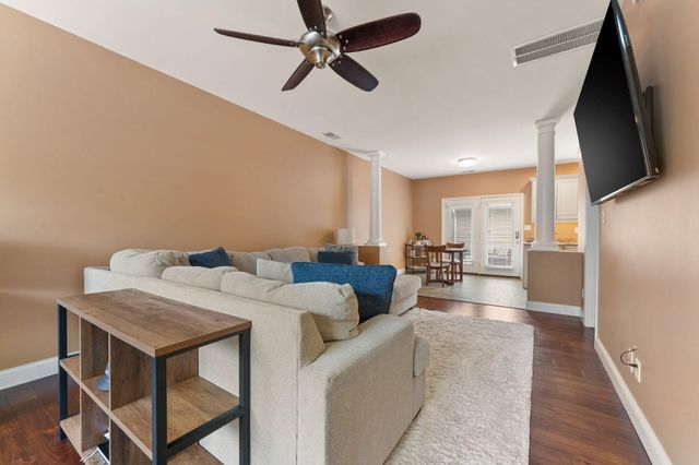 11828 Broadway, Crown Point, IN 46307