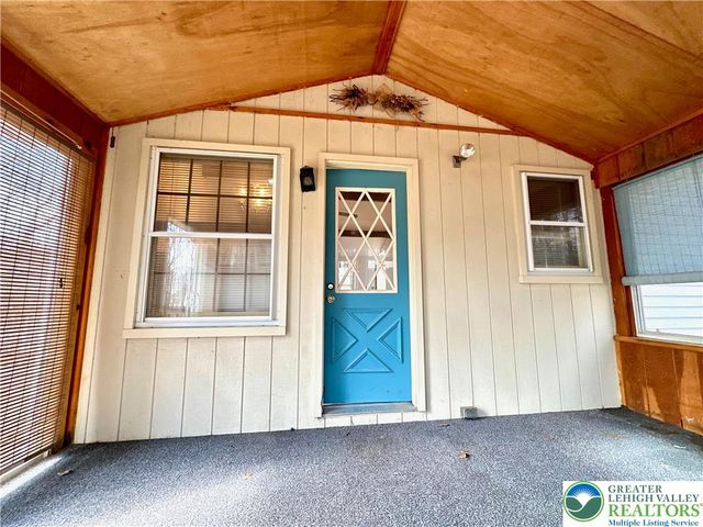 1109 Grand Mesa Drive, Chestnuthill Twp, PA 18353