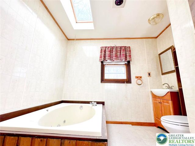 1109 Grand Mesa Drive, Chestnuthill Twp, PA 18353