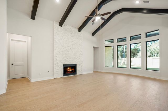 235 Nancy Lou Lane, Willis, TX 77318