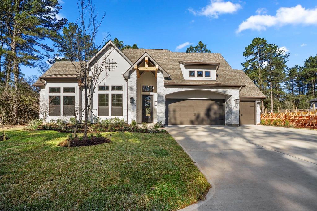 235 Nancy Lou Lane, Willis, TX 77318