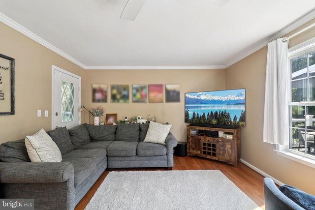 1267 SHERIDAN DR, Owings, MD 20736