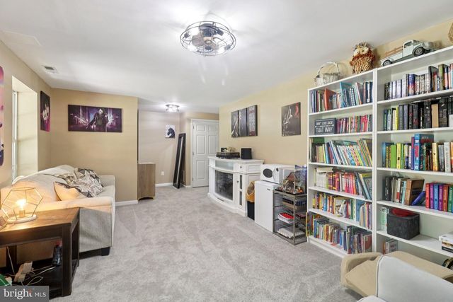 1267 SHERIDAN DR, Owings, MD 20736