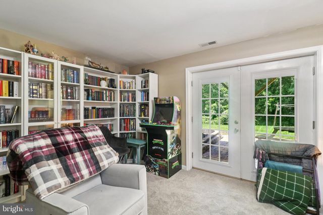 1267 SHERIDAN DR, Owings, MD 20736