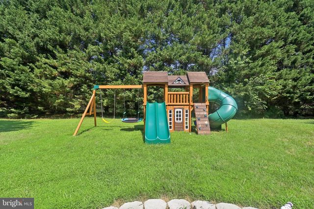 1267 SHERIDAN DR, Owings, MD 20736