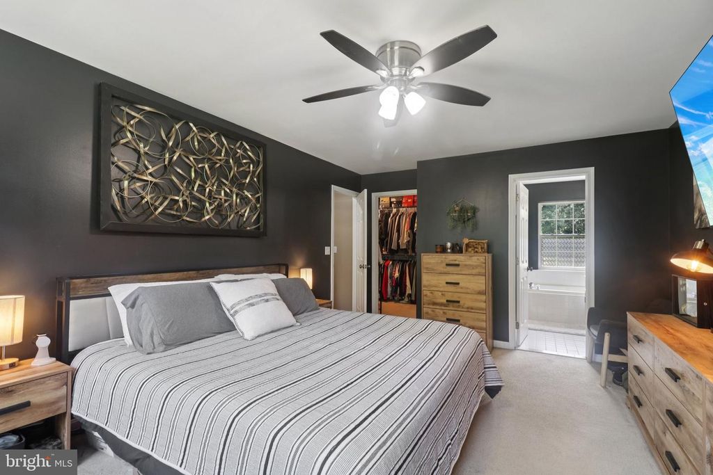Image 57 of property listing at 1267 SHERIDAN DR, Owings, MD 20736