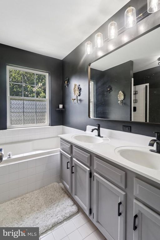 Image 62 of property listing at 1267 SHERIDAN DR, Owings, MD 20736