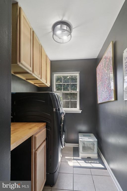 Image 72 of property listing at 1267 SHERIDAN DR, Owings, MD 20736