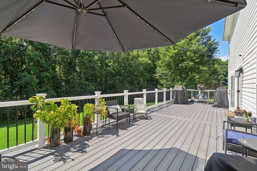 Image 76 of property listing at 1267 SHERIDAN DR, Owings, MD 20736