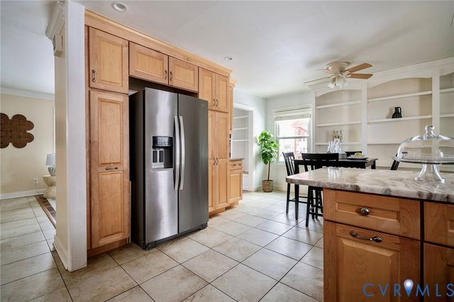 9505 Steamboat Dr, Glen Allen, VA 23060