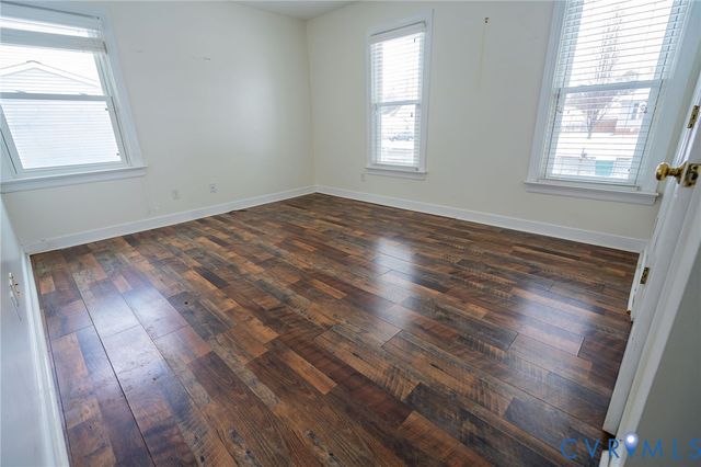 9505 Steamboat Dr, Glen Allen, VA 23060