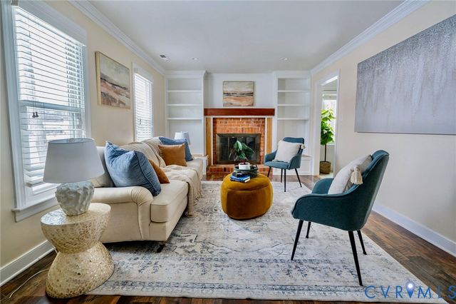 9505 Steamboat Dr, Glen Allen, VA 23060