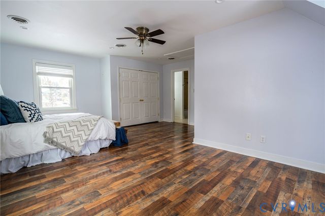 9505 Steamboat Dr, Glen Allen, VA 23060