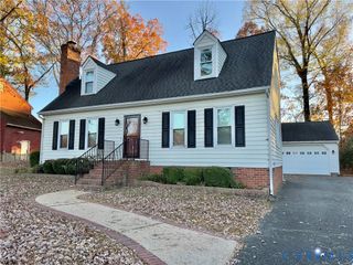 9505 Steamboat Dr, Glen Allen, VA 23060