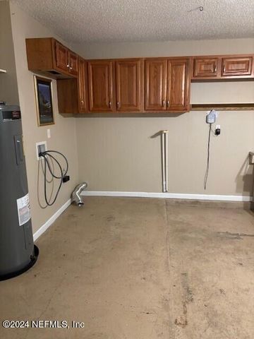 12621 BLUE LAGOON Trail, Jacksonville, FL 32225