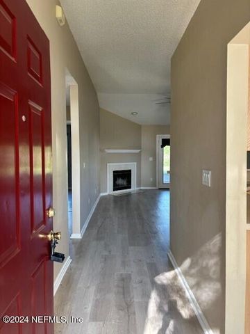 12621 BLUE LAGOON Trail, Jacksonville, FL 32225