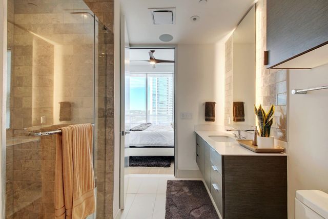 301 West Ave 1703, Austin, TX 78701