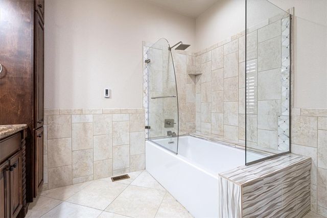 22 May Lane, Bella Vista, AR 72715