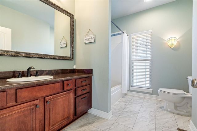 22 May Lane, Bella Vista, AR 72715