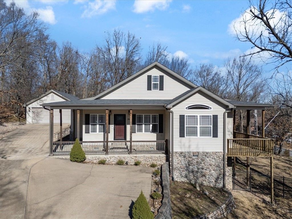 22 May Lane, Bella Vista, AR 72715