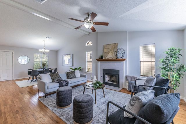 4701 San Simeon DR, Austin, TX 78749