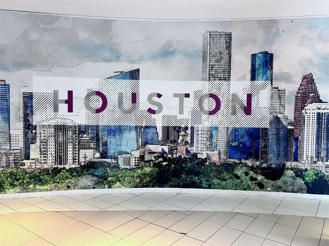 2400 Mccue Road 202, Houston, TX 77056