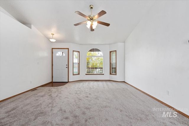 721 Valley Street, Middleton, ID 83644