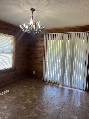 5875 Groometown Road, High Point, NC 27263