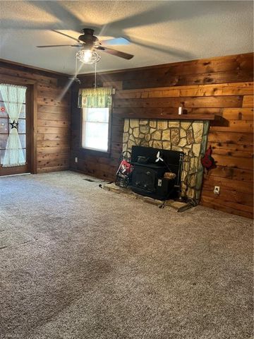 5875 Groometown Road, High Point, NC 27263