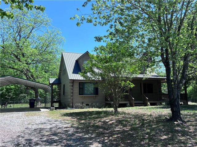 5875 Groometown Road, High Point, NC 27263