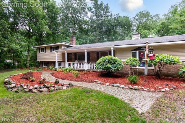 3747 Ray Road, Addison Township, MI 48370