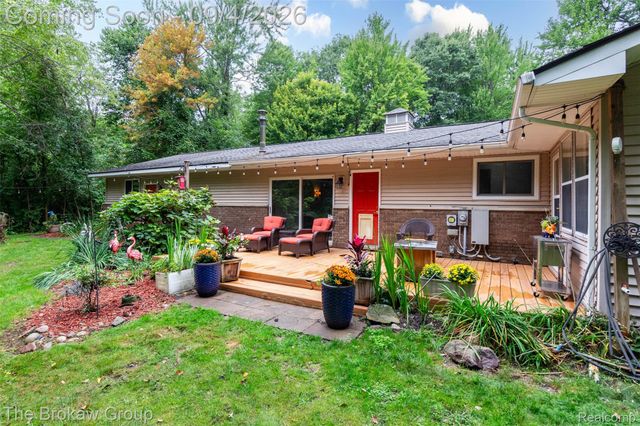 3747 Ray Road, Addison Township, MI 48370