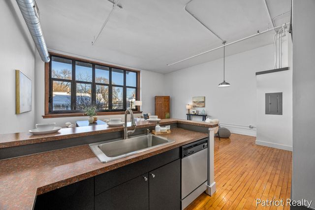 600 Broadway Avenue NW 204, Grand Rapids, MI 49504