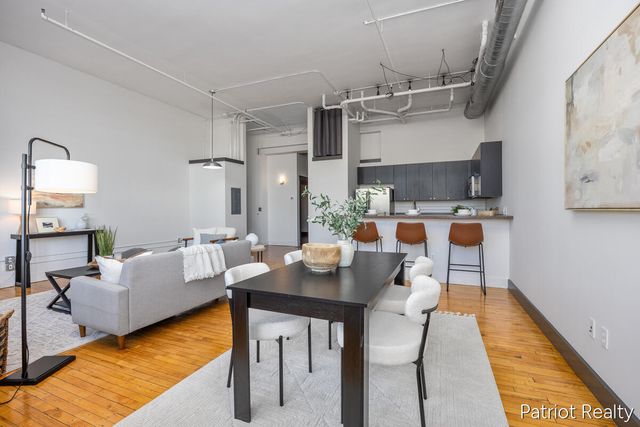 600 Broadway Avenue NW 204, Grand Rapids, MI 49504