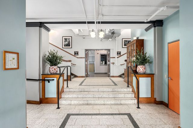 600 Broadway Avenue NW 204, Grand Rapids, MI 49504