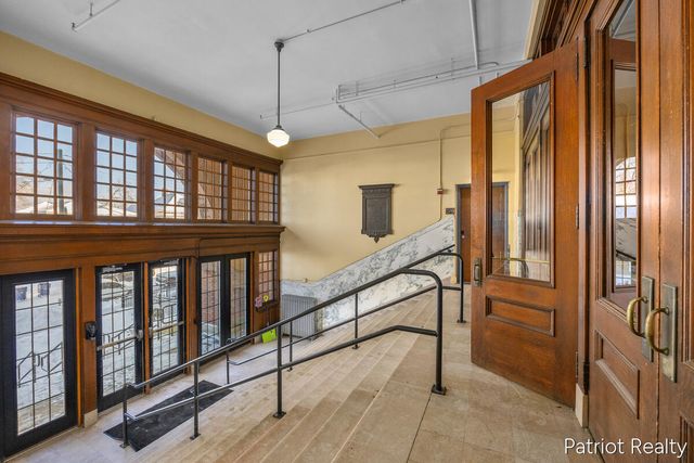 600 Broadway Avenue NW 204, Grand Rapids, MI 49504