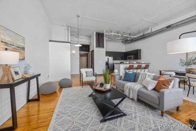 600 Broadway Avenue NW 204, Grand Rapids, MI 49504