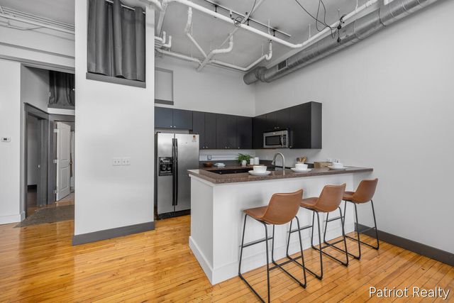 600 Broadway Avenue NW 204, Grand Rapids, MI 49504