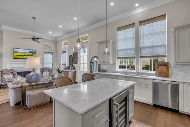 8650 Green Kolbe Lane, Houston, TX 77080