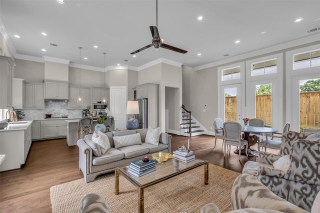 8650 Green Kolbe Lane, Houston, TX 77080