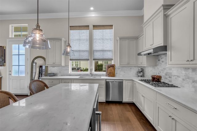 8650 Green Kolbe Lane, Houston, TX 77080