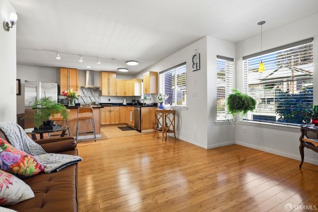 473 Leland Avenue, San Francisco, CA 94134