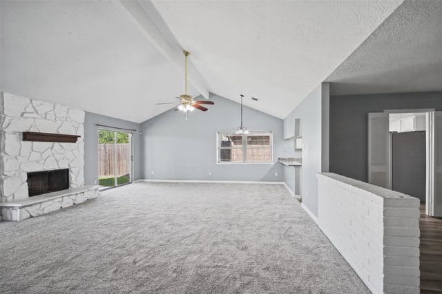 1323 Castle Glen Drive, Houston, TX 77015