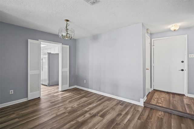 1323 Castle Glen Drive, Houston, TX 77015