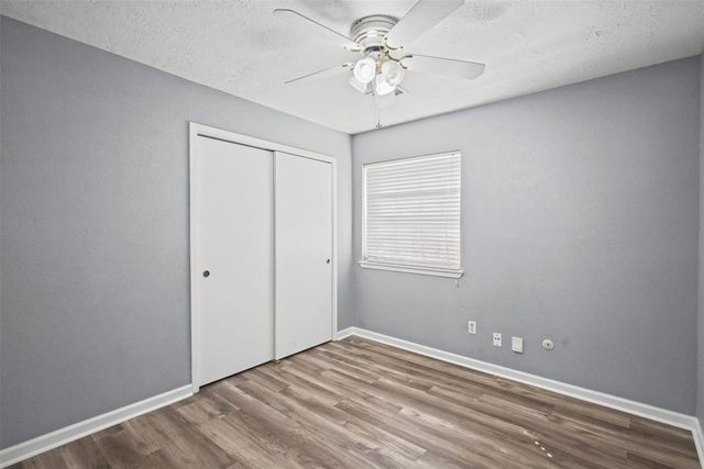 1323 Castle Glen Drive, Houston, TX 77015